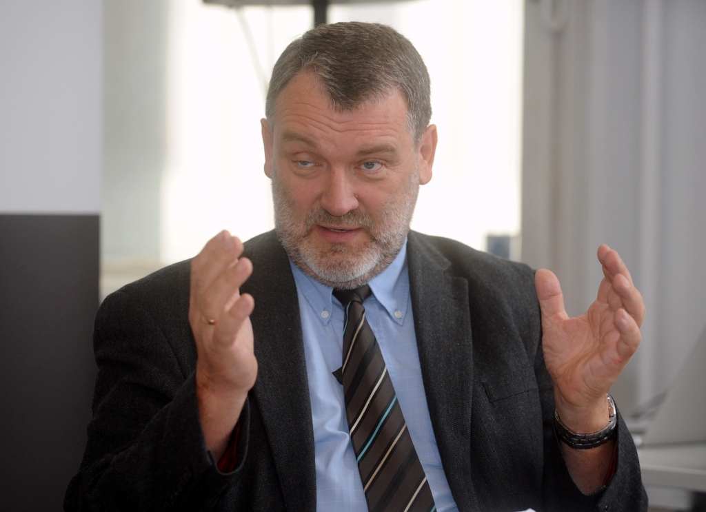 Politologi: Vienotība nonākusi nepatikšanās; jātiek galā ar šo kumosu (papildināts 18:07)