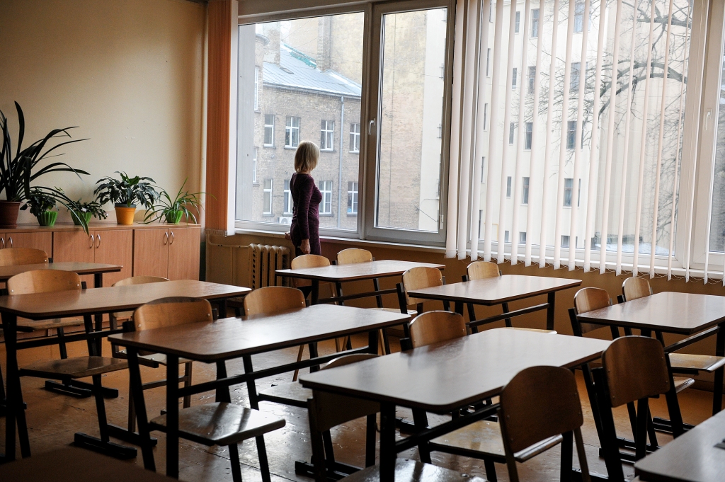 Jaunieši pamet skolu, jo viņiem nav motivācijas un mācību process šķiet garlaicīgs