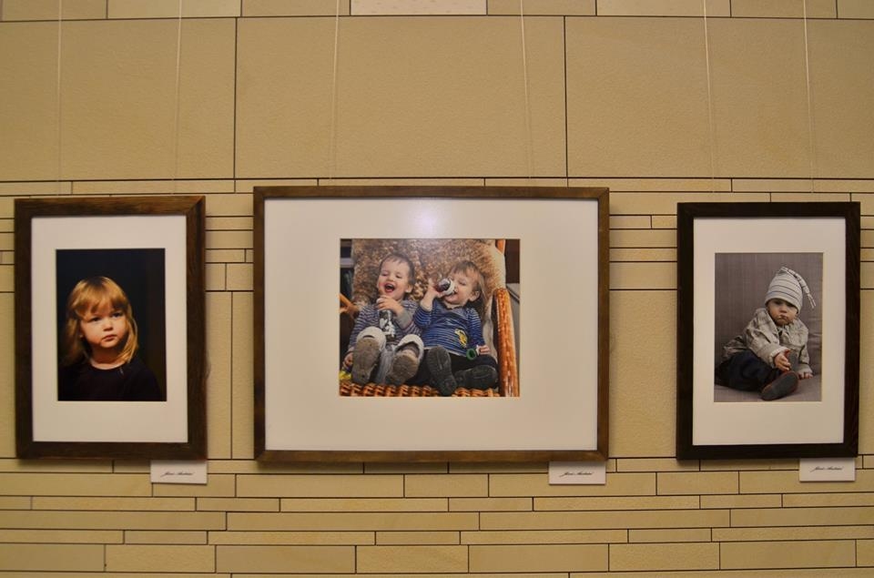 Aizkraukles pilsētas kultūras namā  nobaudāms fotokluba "rasols" ar 13 sastāvdaļām