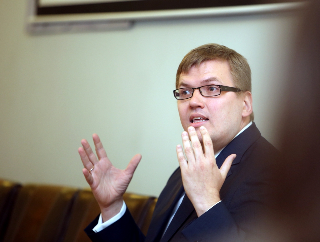 Pūce mudina lielās partijas sasparoties