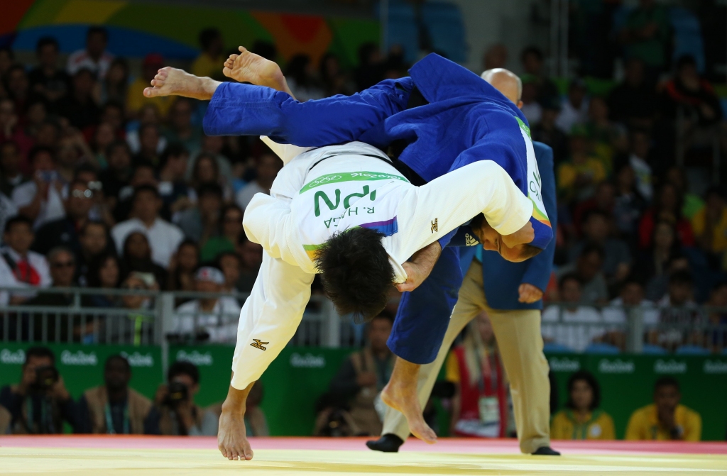 FOTO: Borodavko labi sāk, bet ar ippon zaudē pasaules čempionam