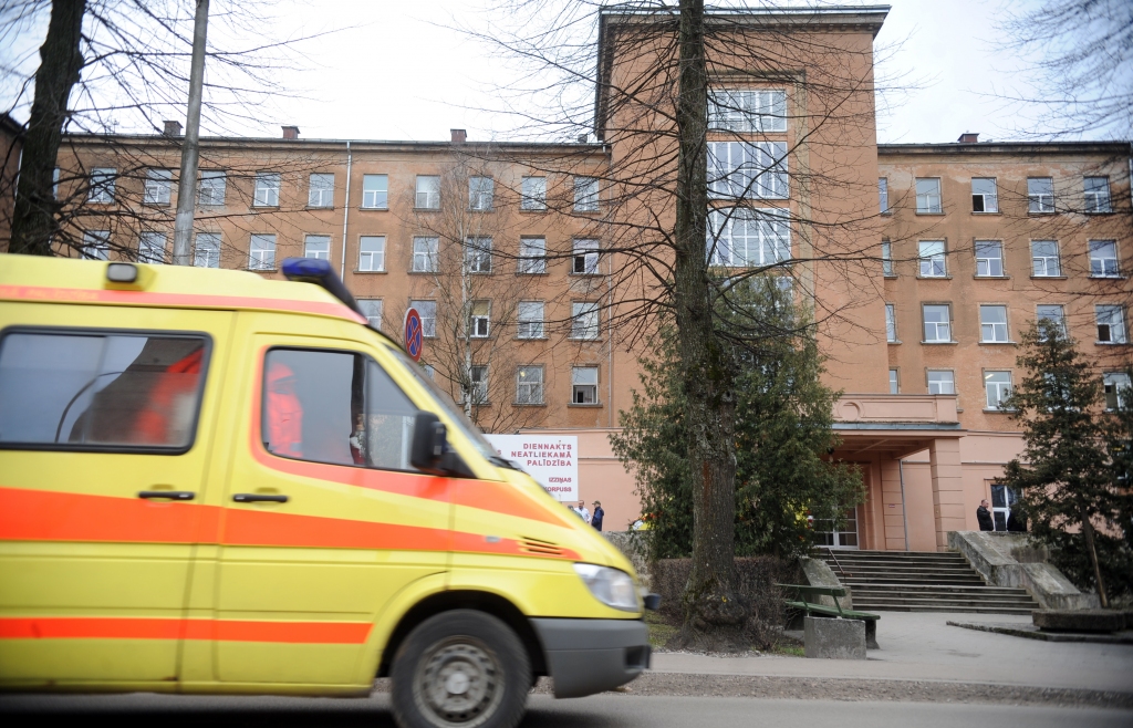 Pērn pacienti Stradiņa slimnīcai parādā palikuši teju pusmiljonu eiro