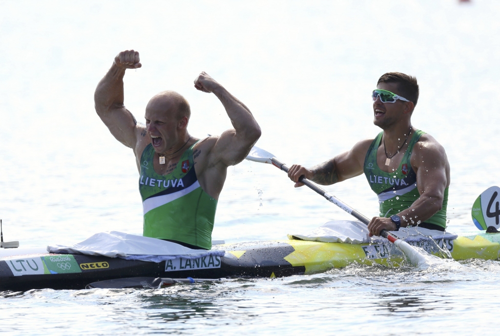Lietuvai ceturtā godalga Rio - bronza smaiļošanas divniekam