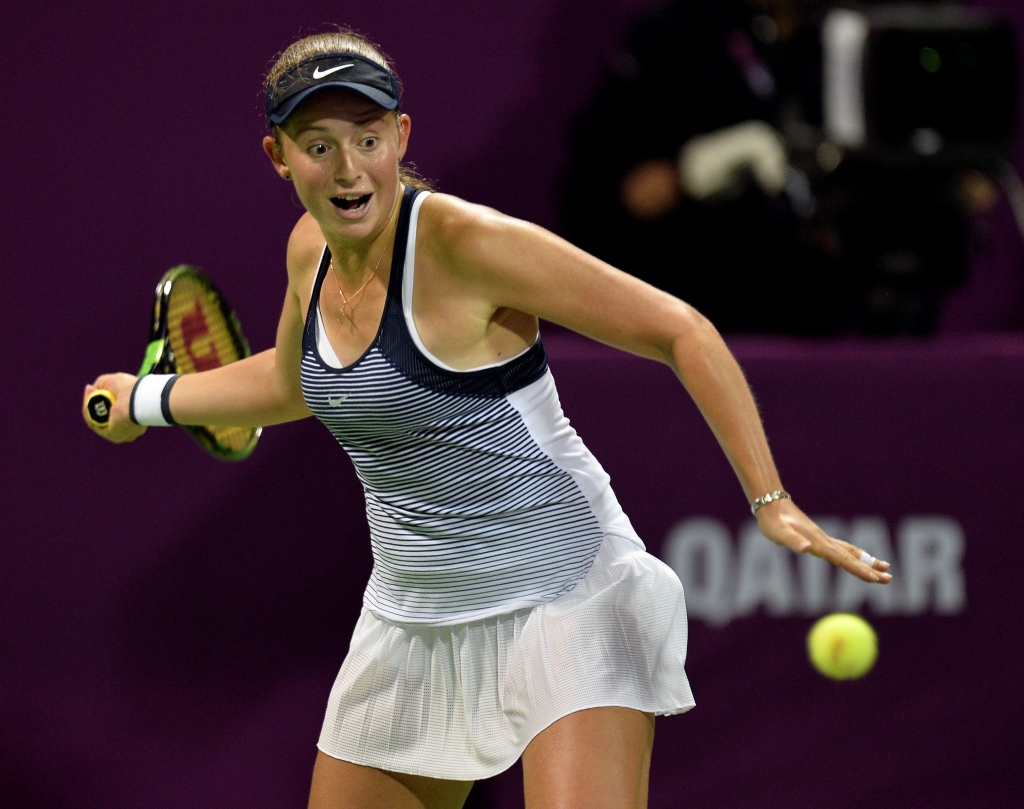 Ostapenko pieveic kādreizējo pasaules ranga līderi Vozņacki