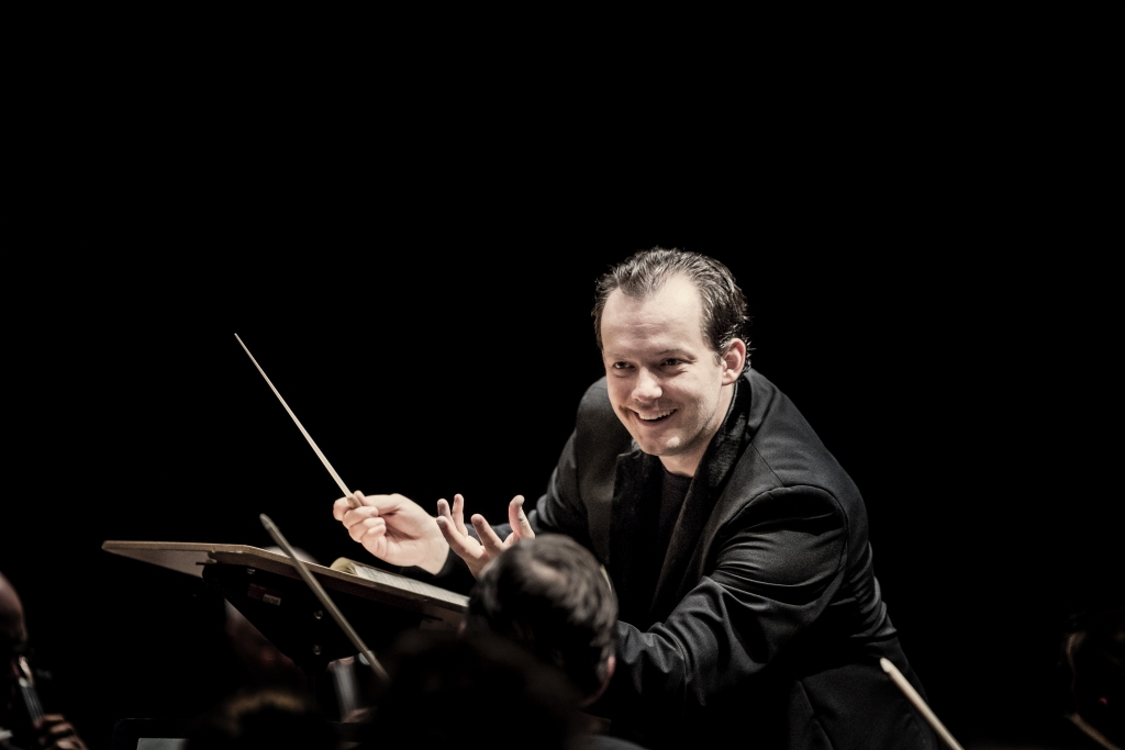 Diriģents Andris Nelsons iegūst žurnāla Gramophone balvu divās kategorijās