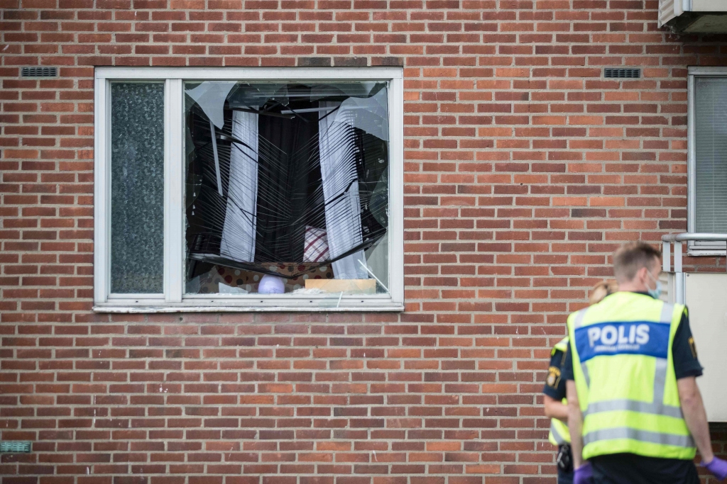 Zviedrijā ar granātu nogalina astoņgadīgu zēnu