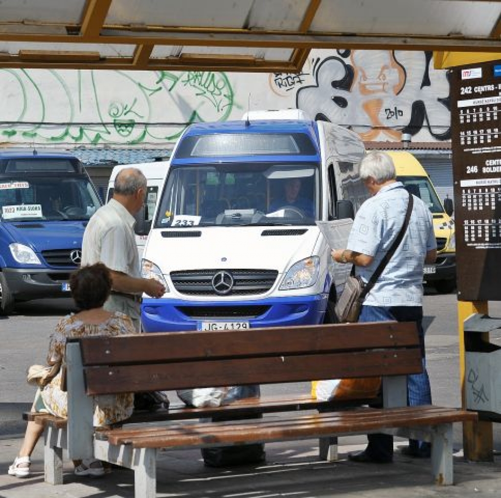Bažas par nolikumu vienam pretendentam
