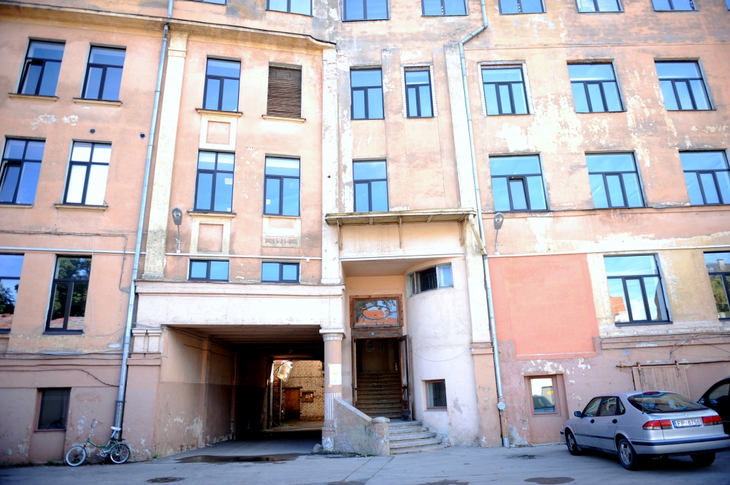 VNĪ aptur līguma laušanu par Tabakas fabrikas pārbūvi