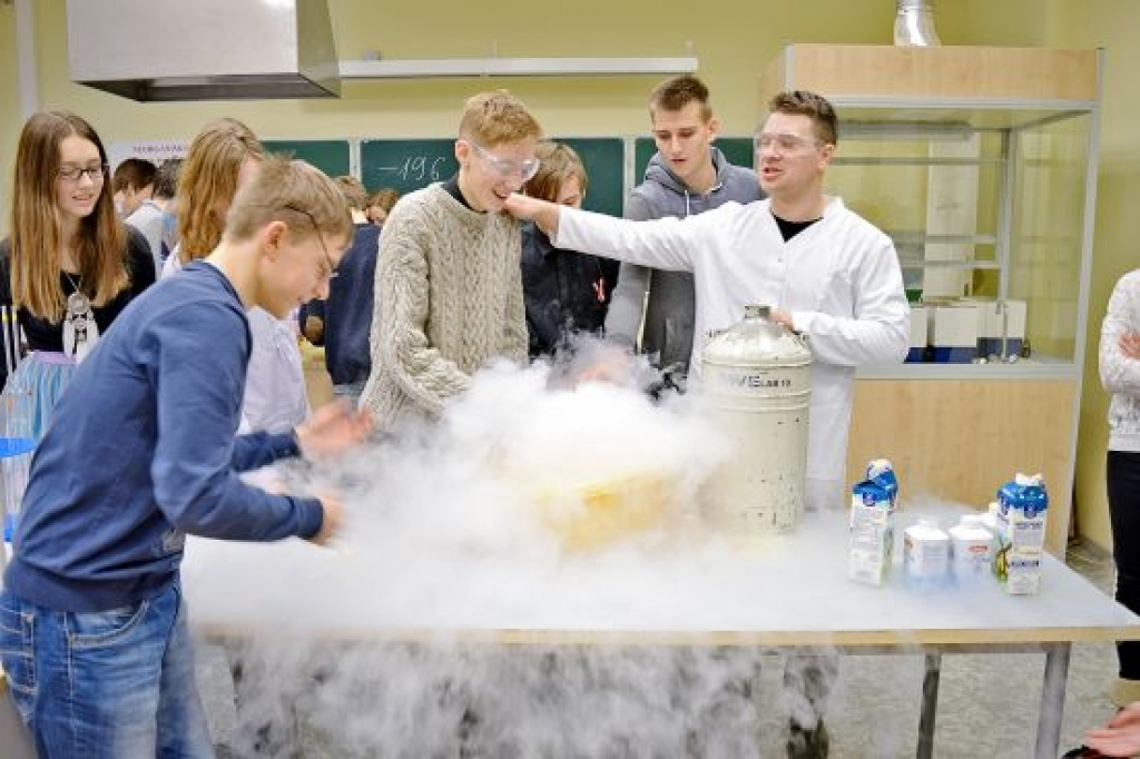 Ideja universitātēm dibināt vidusskolas ir attaisnojusies
