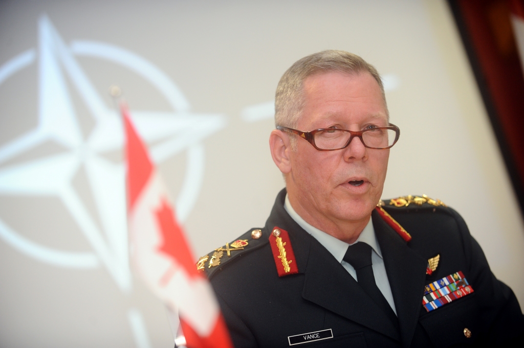 Kanāda uz Latviju starptautiskajā bataljonā sūtīs 455 karavīrus