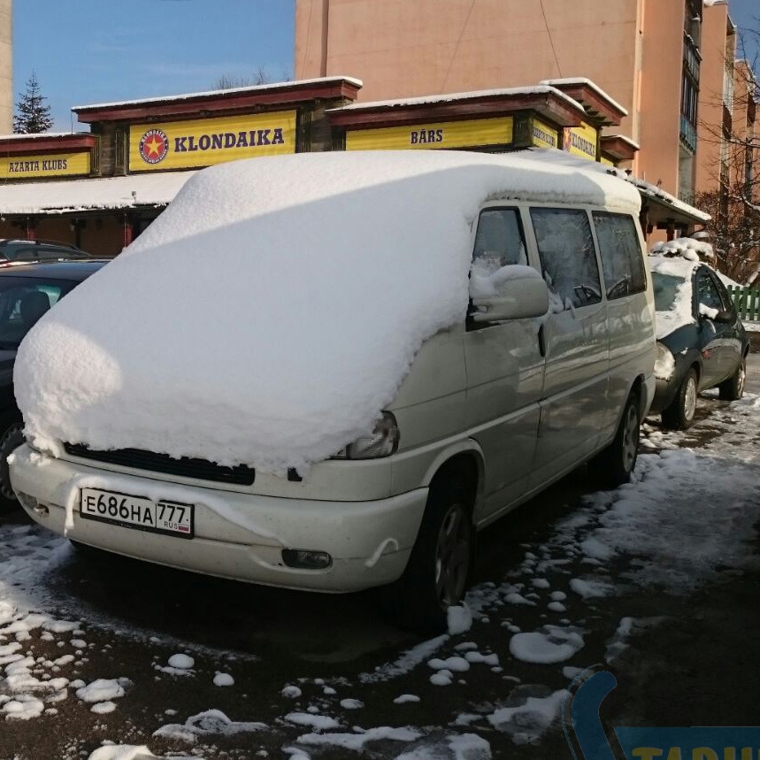 Nozagto mikroautobusu atrod Salaspilī 