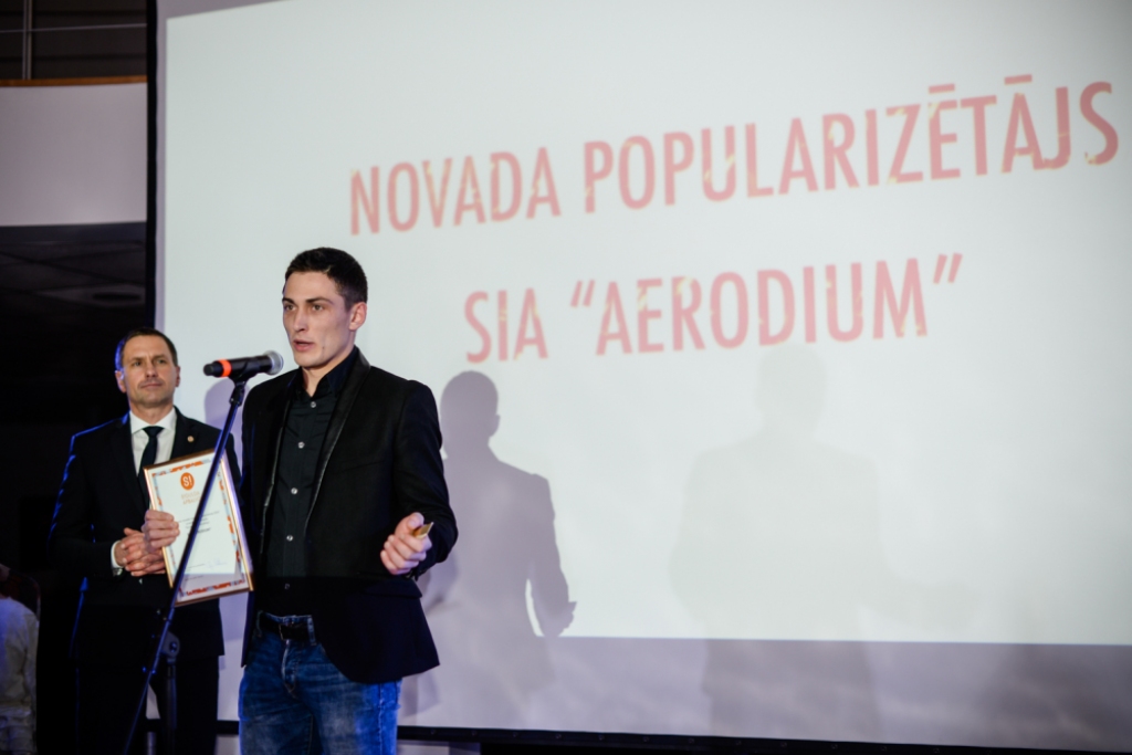 FOTO: Pasniegtas Siguldas novada Uzņēmēju gada balvas