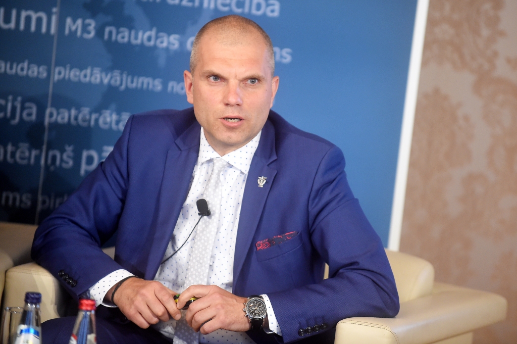 Rostovskis: Igaunija plāno veidot mikrouzņēmumu režīmu, tādēļ mums jāsaglabā zemāks procentuālais apgrozījuma apjoms