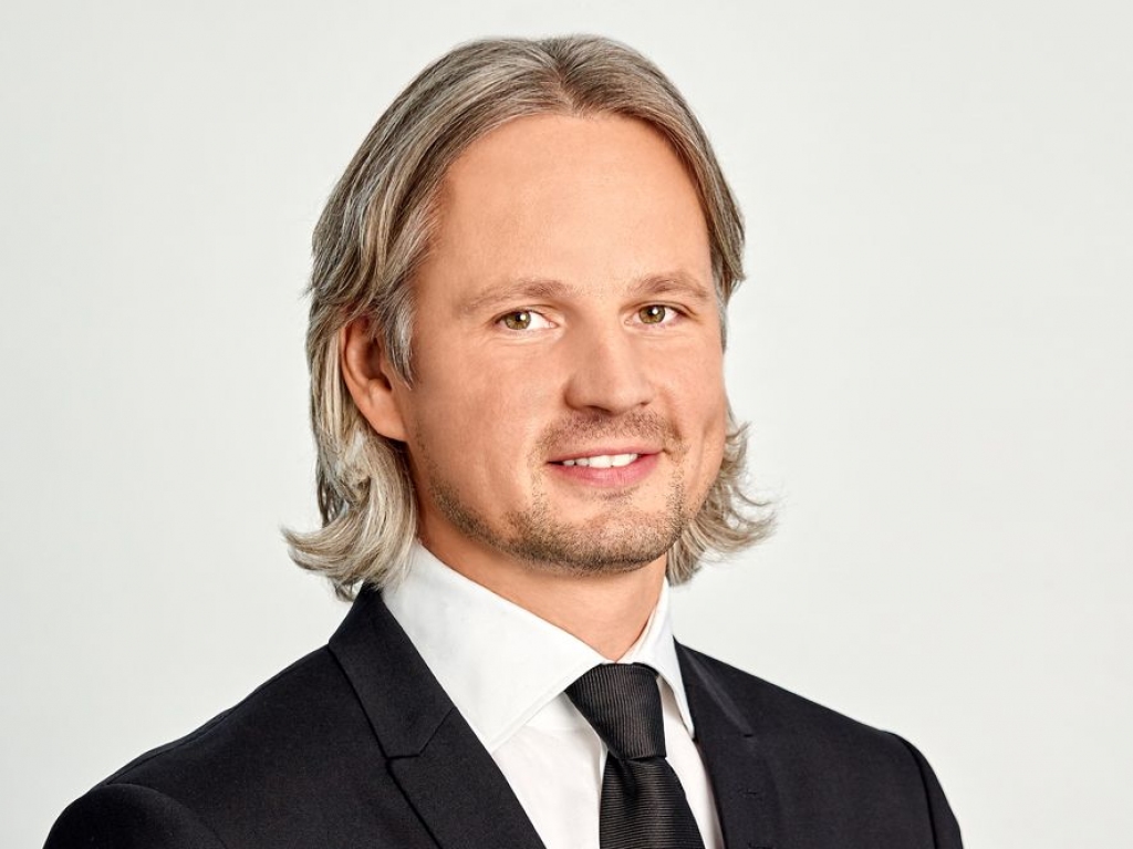 Oficiāli apstiprina Swedbank valdes priekšsēdētāju un jaunos valdes locekļus