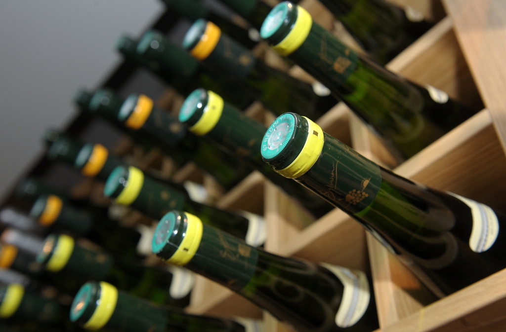 Specializētos alkohola veikalus Lietuvā varētu ieviest no 2018.gada