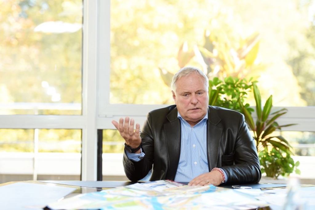 Andris Ameriks: Loginovam ir jāturpina strādāt