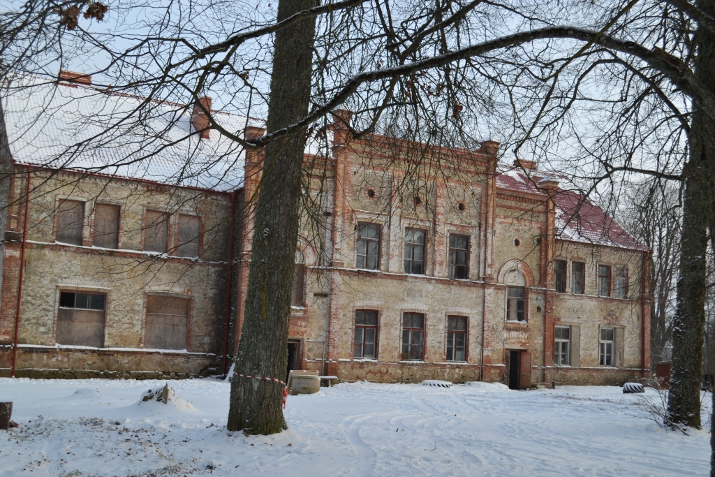 Remontēs ceļus un ņems kredītus