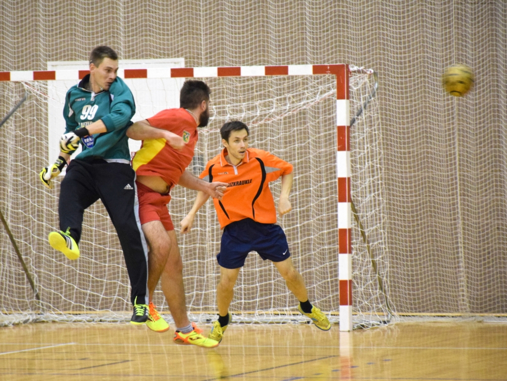 Aizkraukles pilsētas stadionā minifutbols