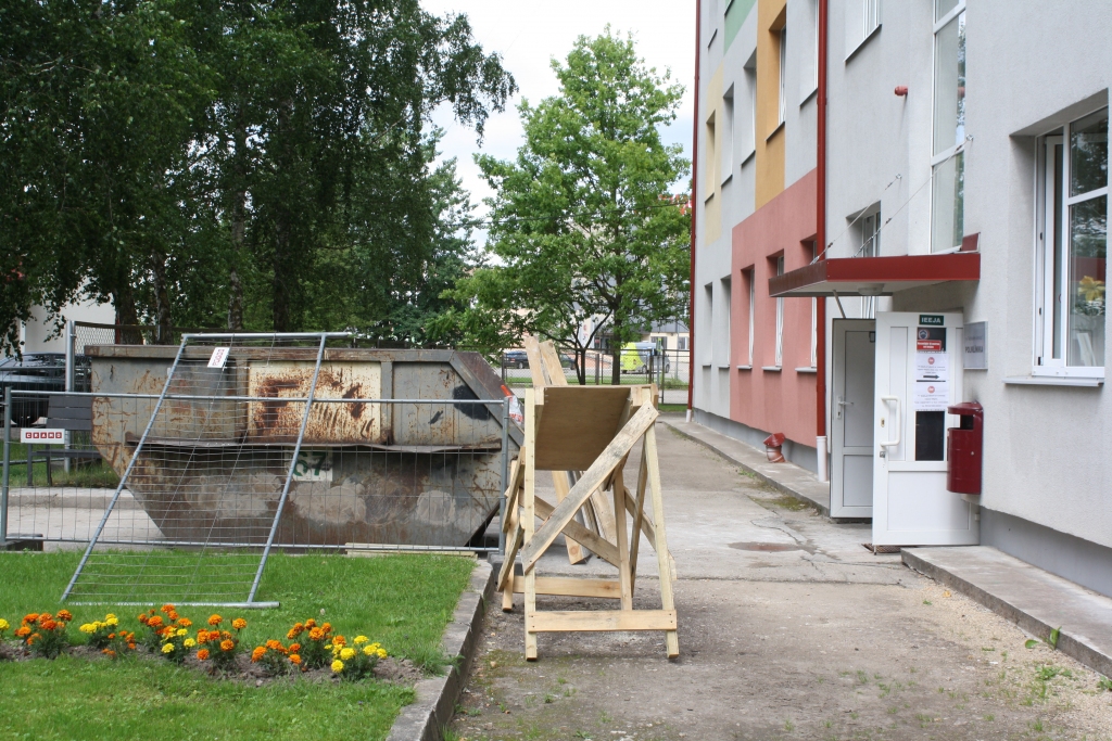 Aizkraukles poliklīnikas kāpņutelpu remontēs arī augustā