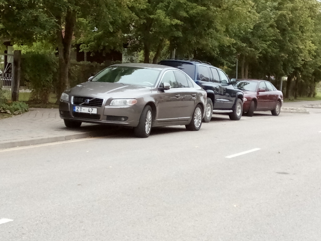 Kā novietojam auto pie bērnudārza “Auseklītis” Aizkrauklē