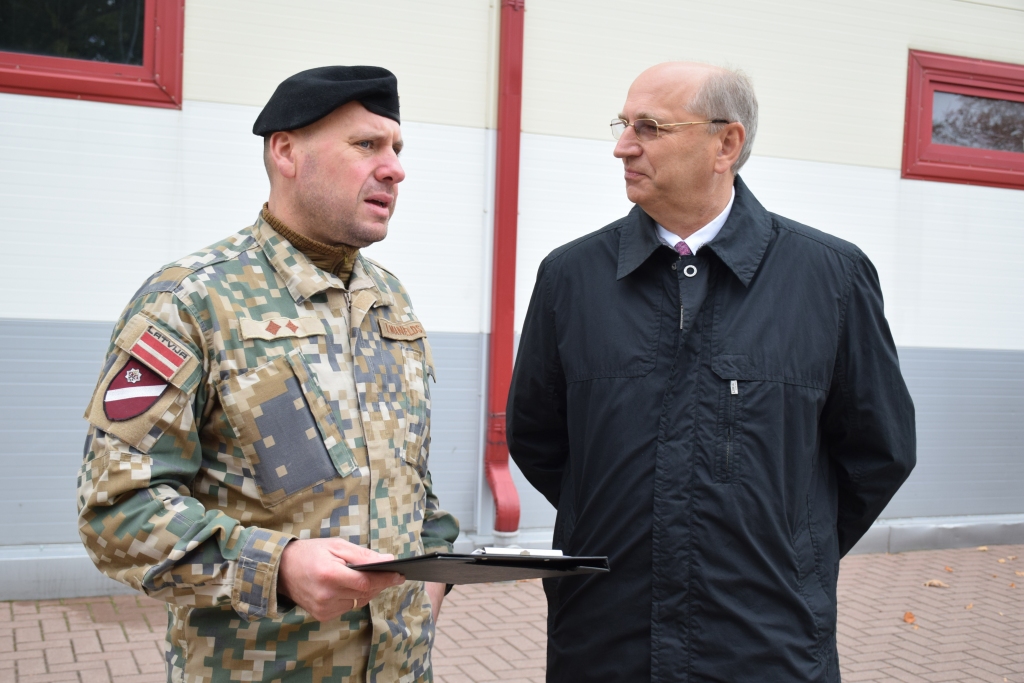 Aizkrauklē notiek civilās aizsardzības mācības ar NATO karavīru piedalīšanos