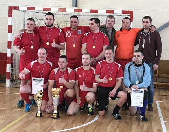 Komanda "Karjers" izcīna čempionu kausu