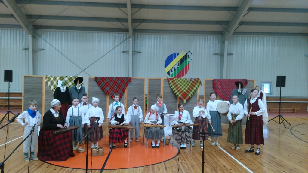 Aizritējusi folkloras kopu skate