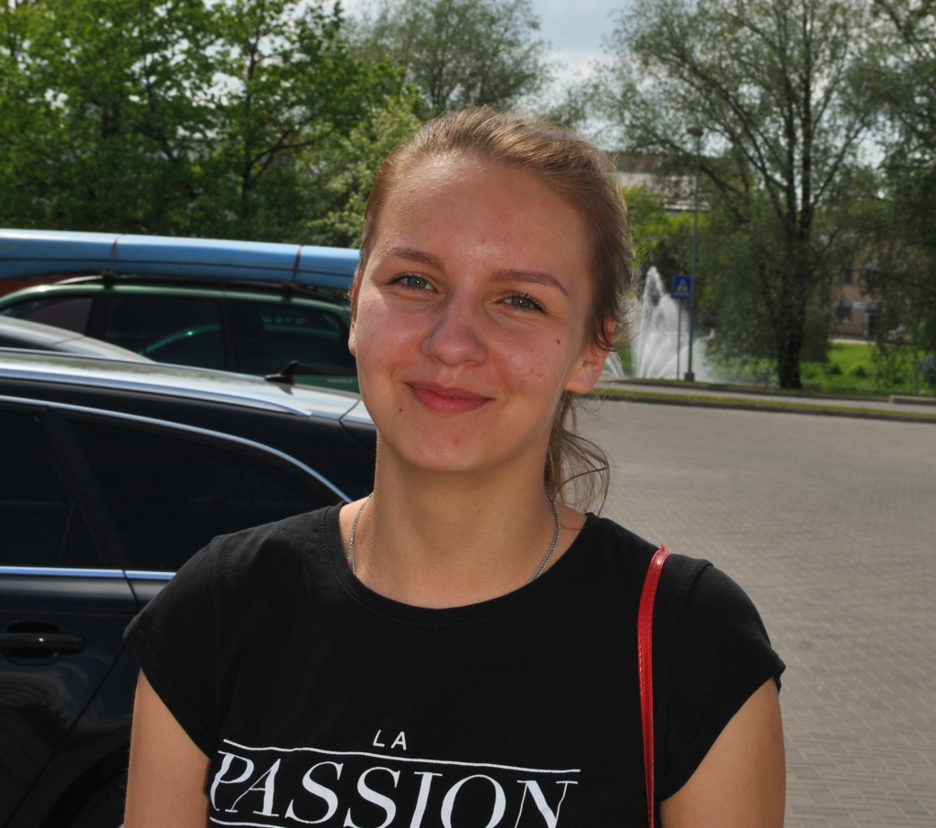 — Vai Latvijā ģimene ir vērtība?