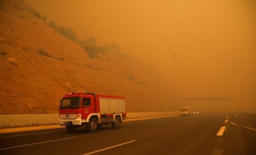 Meža ugunsgrēkos Grieķijā vismaz 74 bojāgājušie un vairāk nekā 180 ievainotie