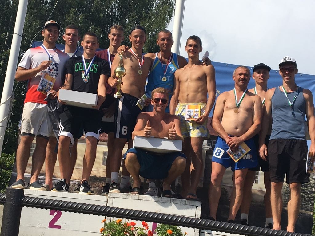 Tradīcija, kura kuplo kā lapegle