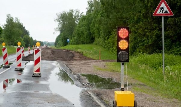 Skrīveros nozog luksoforu akumulatorus