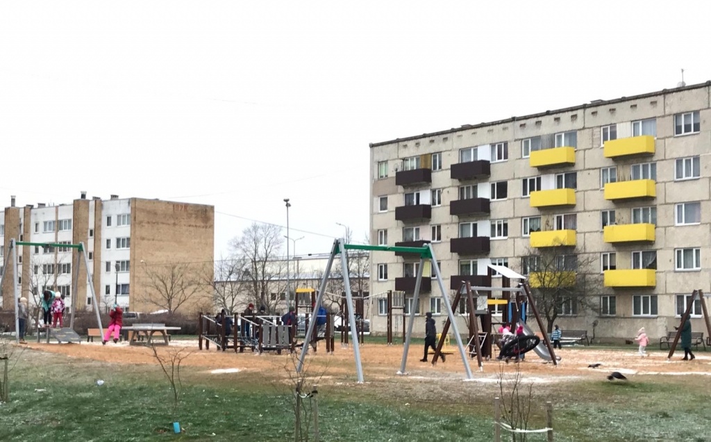 Rotaļu laukums atvērts bērnu priekam