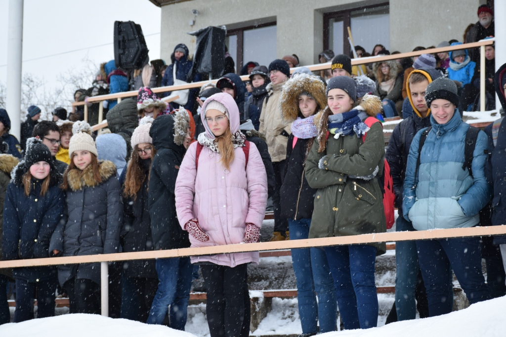 Ēnu dienā skolēni iepazīst profesijas