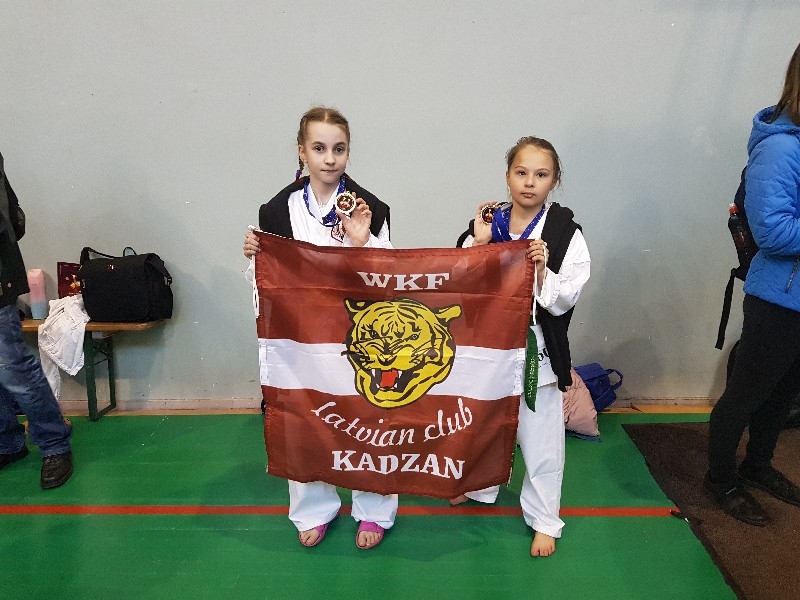 Lieldienas ar medaļām