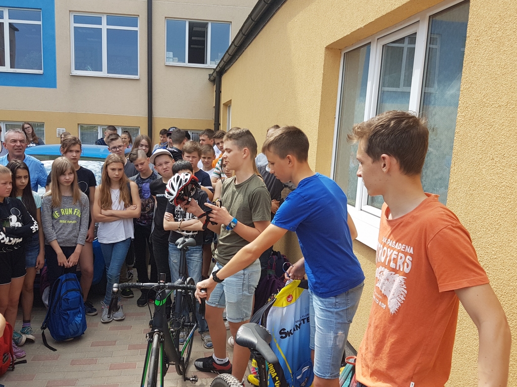 Pārvietoties videi draudzīgi
