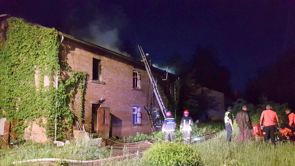 Izdeg Dārza ielas baraka