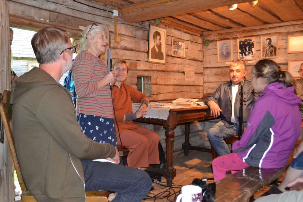 “Radio mazā lasītava” viesojas “Riekstiņos”