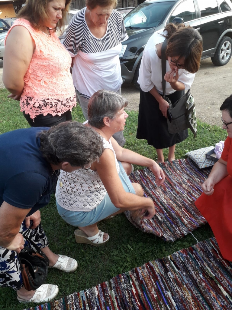Saimnieces un meistari rāda savas prasmes