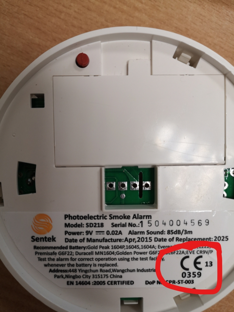 Cik droši dūmu detektorus pirkt tirgū?