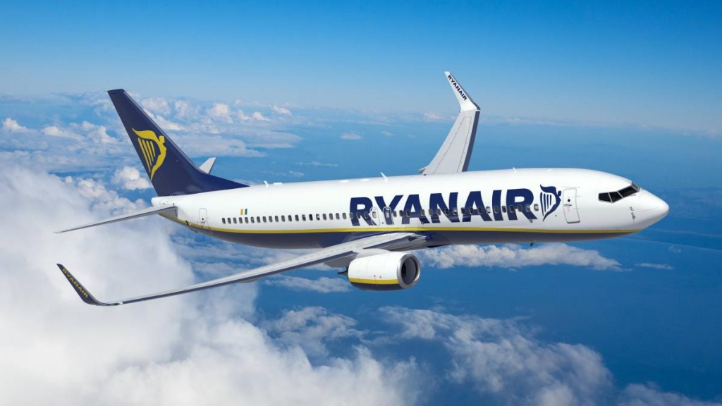 "Ryanair" uz laiku pārtrauks visus reisus uz un no Itālijas