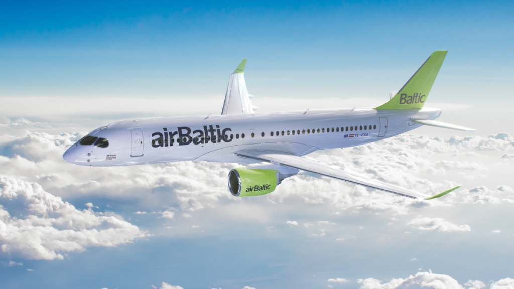 "airBaltic" samazinās darbinieku skaitu uz laiku par vēl 100 cilvēkiem