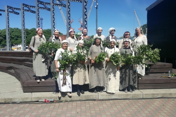 Kurmenē folkloras diena