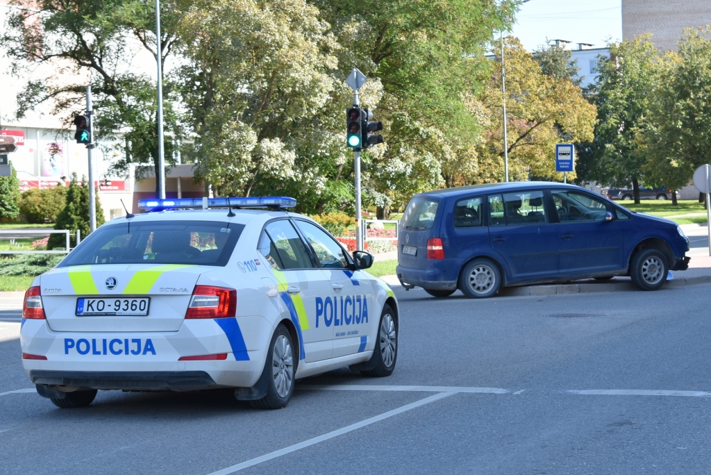 Ceļu satiksmes negadījums Aizkraukles centrā