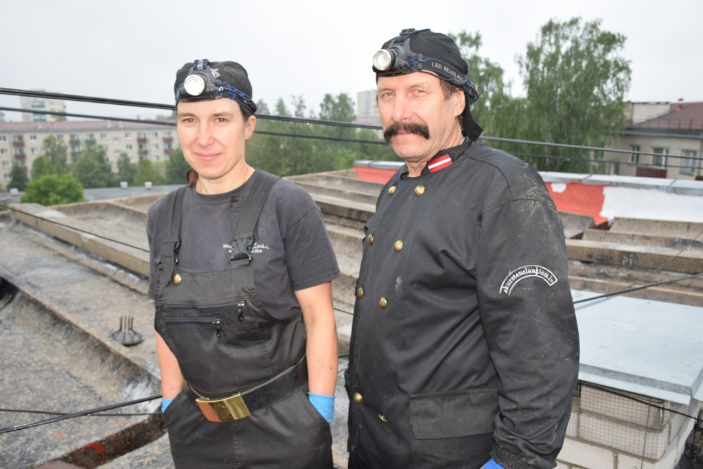 Aizkrauklietis uztraucas par skursteņslauķiem