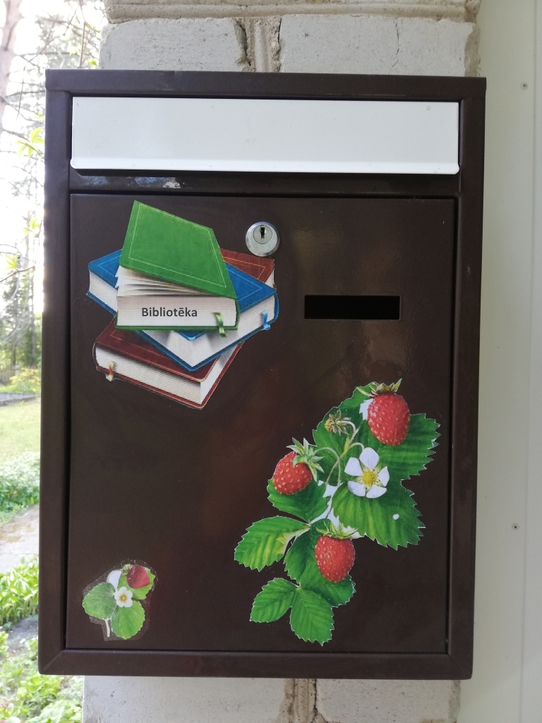 “Bilžu birojs” saka paldies pastkastīšu apgleznotājiem