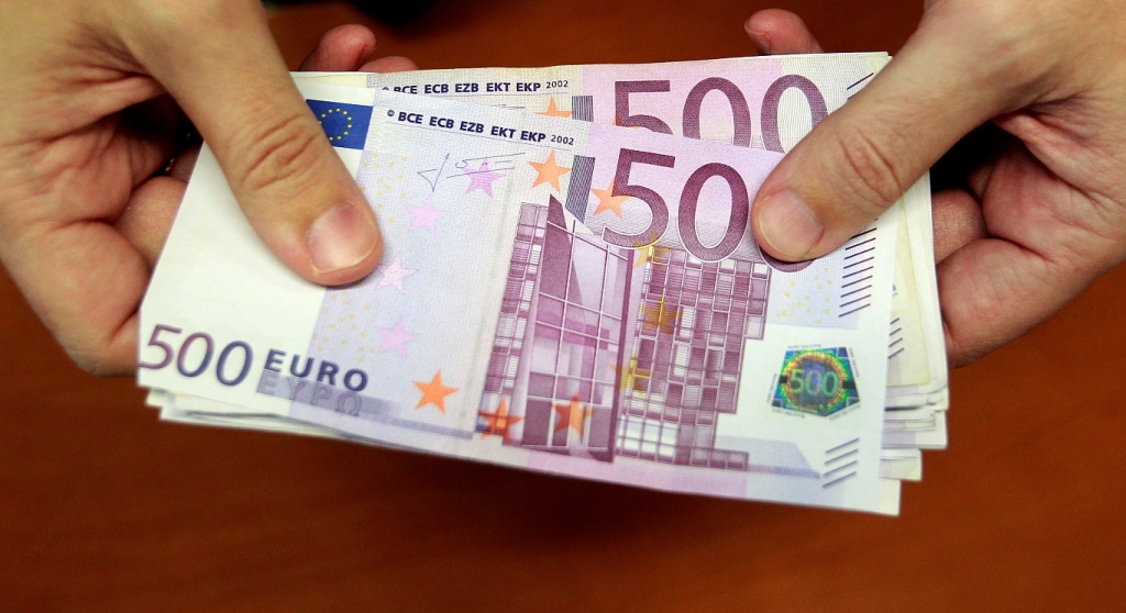 Gan vecāki, gan paši bērni naudas izlietojumu plāno prātīgi