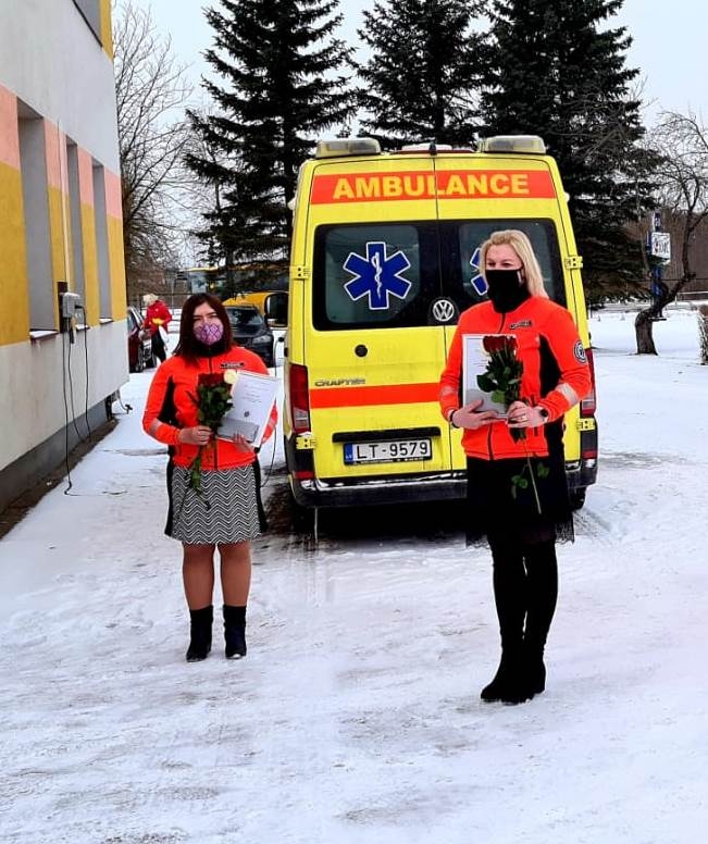 Apbalvo Aizkraukles un Neretas mediķus