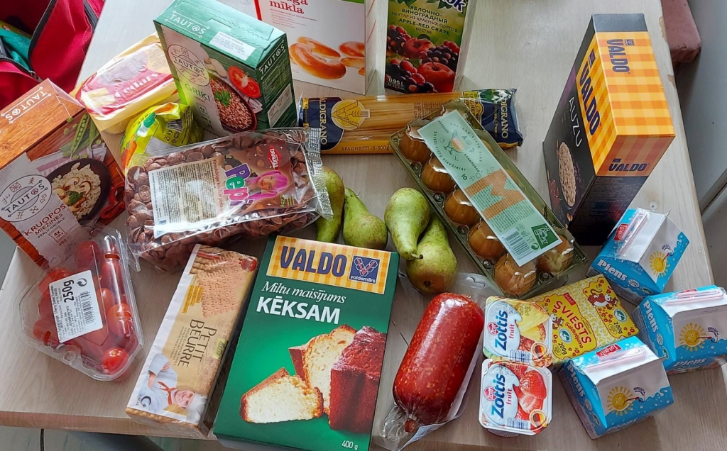Paēdušai pelei milti rūgti?