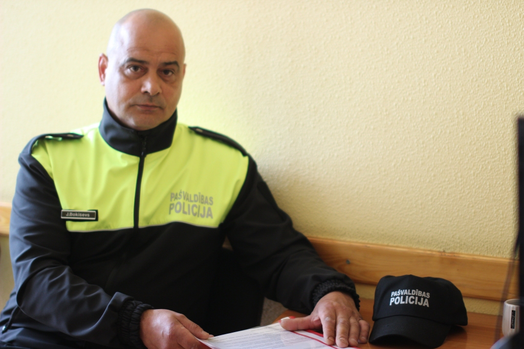 Neretā darbu sācis pašvaldības policists