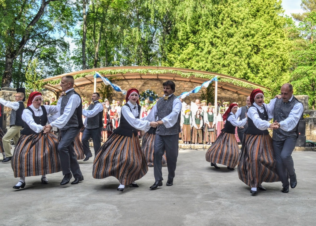 Pieklususī pašdarbība mostas no pandēmijas miega